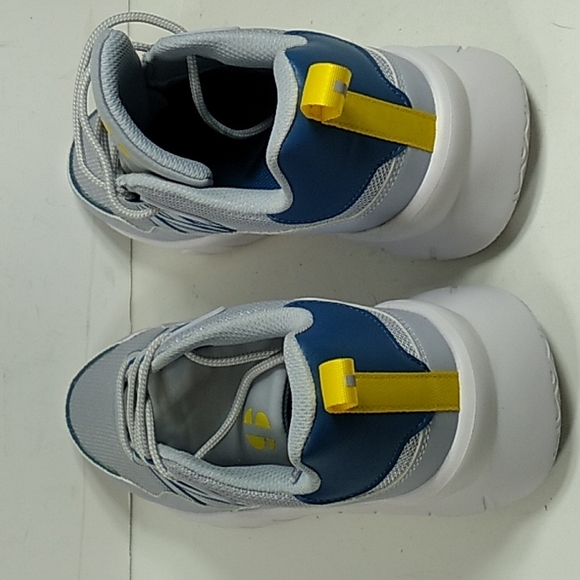 Sports Illustrated Shoes New Never Worn Sports Illustrated Unisex Light Weight Blue And Gray